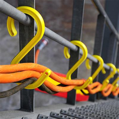 A06067_cablesafe-s-hooks-extreme-for-cables.jpg